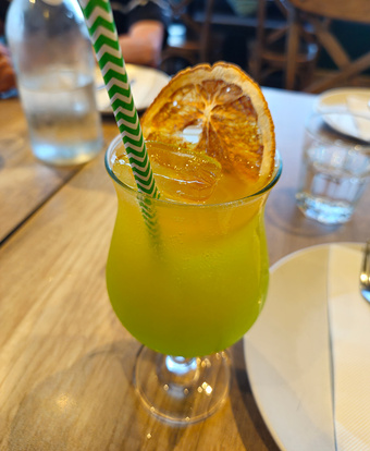 pineapple mocktail | Rizal Farok